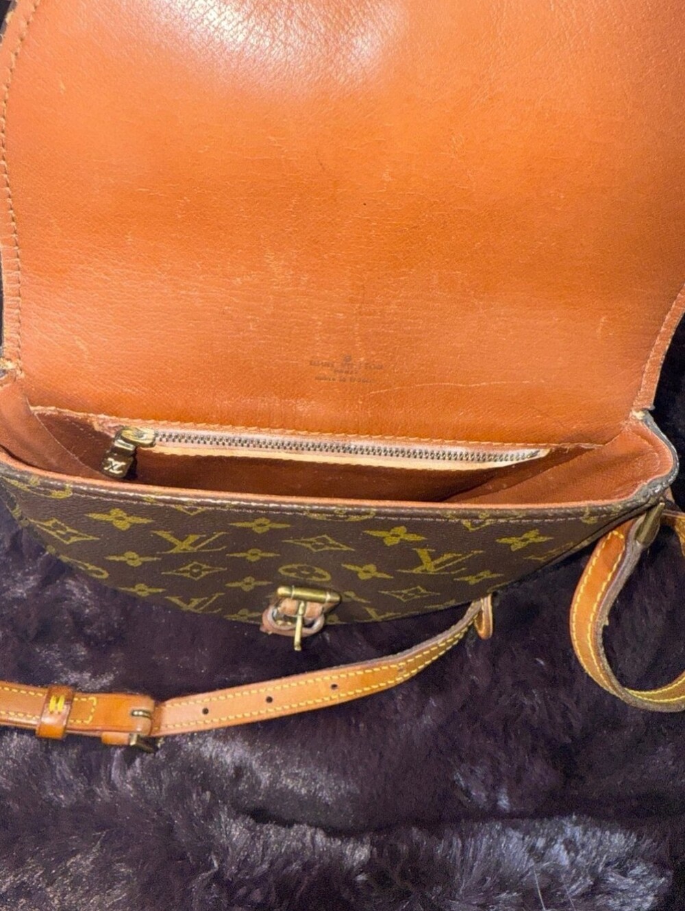 Louis Vuitton Chantilly PM Crossbody Bag - Picture 12 of 13